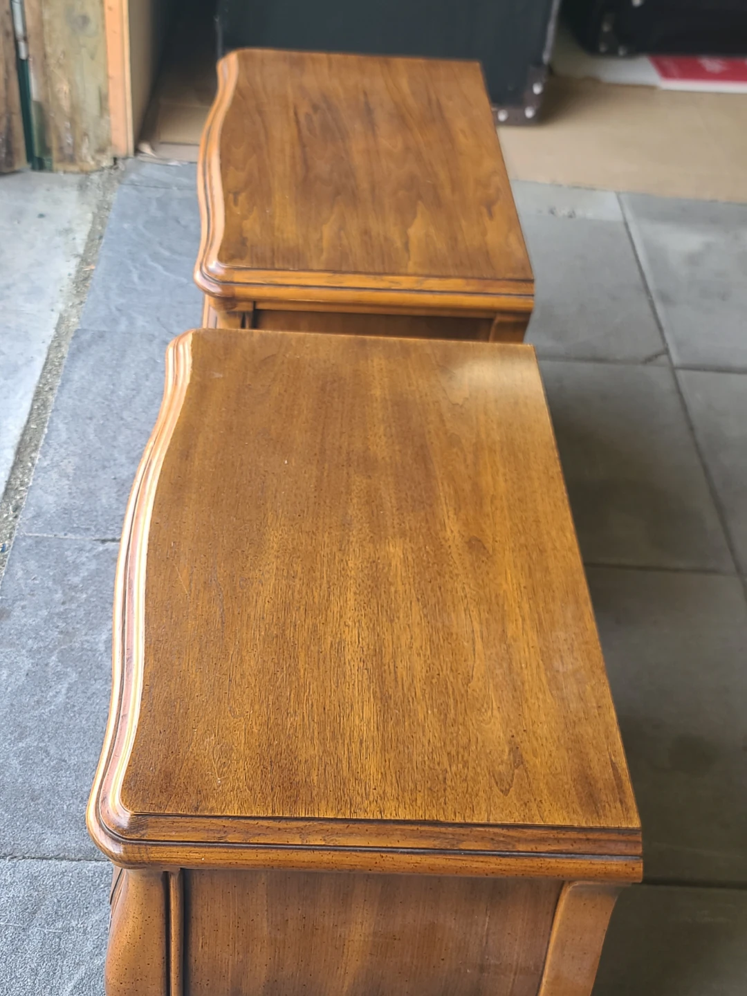 Pair of Vintage Repplier by Sklar 2-Drawer Nightstands - photo 3