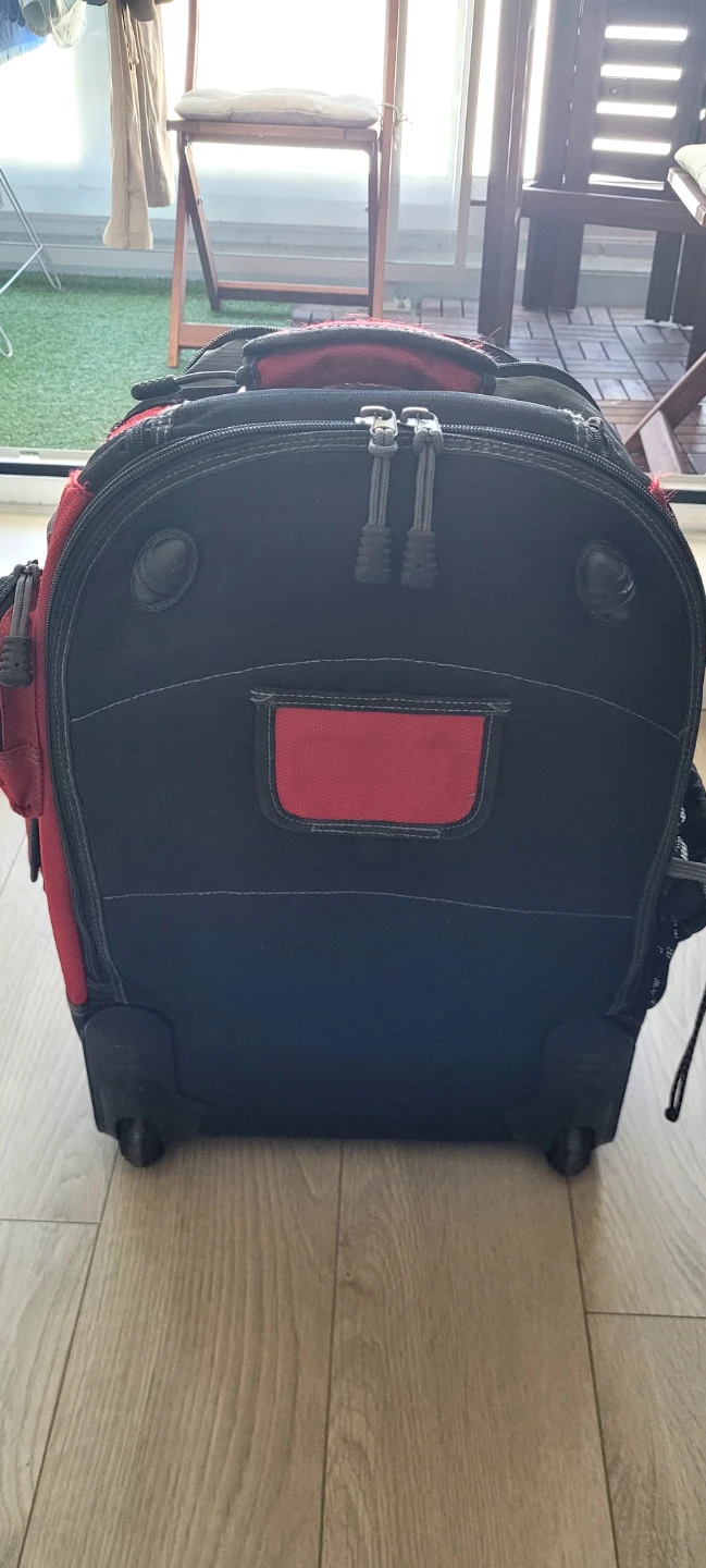 RBH Sport Travel Rolling Luggage Bag converts to a Backpack - photo 4