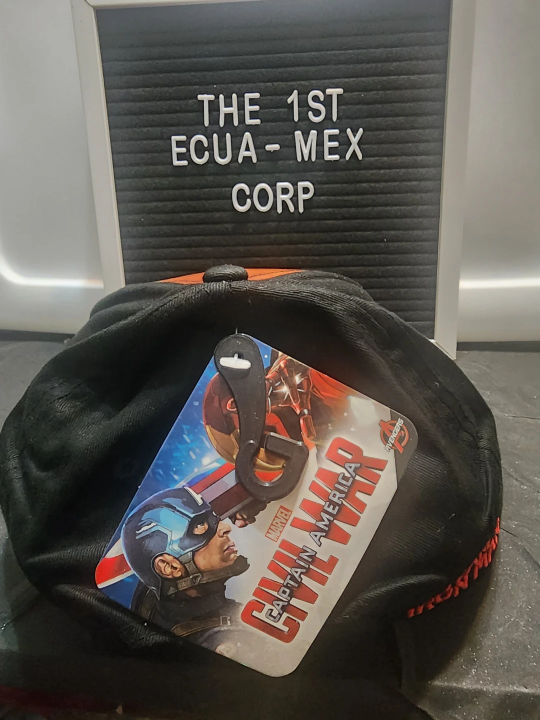 Marvel Captain America Civil War Team Iron Man Cap - photo 3