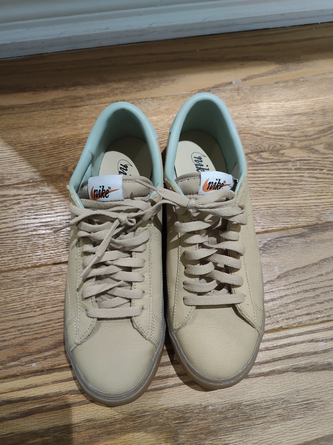 Nike Sneakers Tan with Mint Accents - photo 2