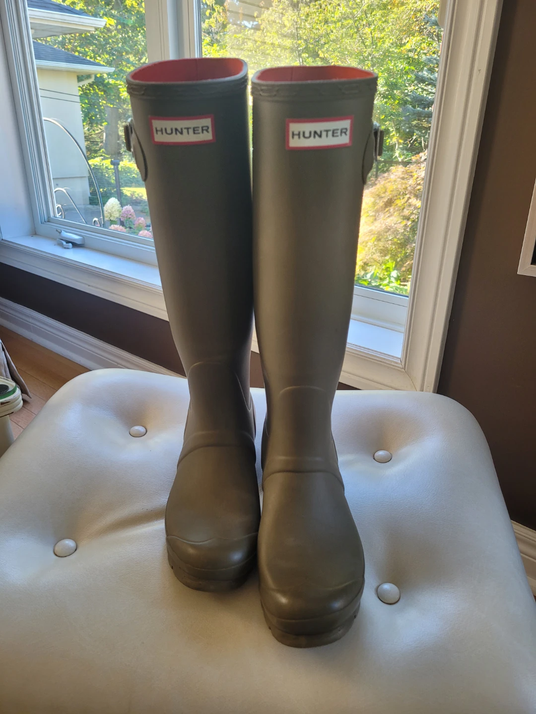 Authentic Hunter Boots Olive & Orange sz 38