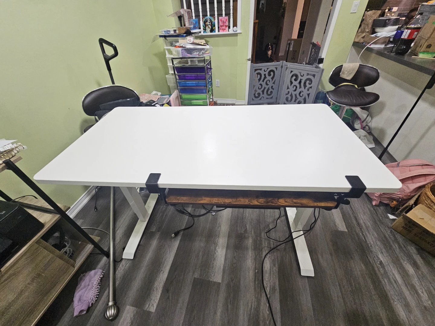 White Adjustable Standing Desk - photo 4