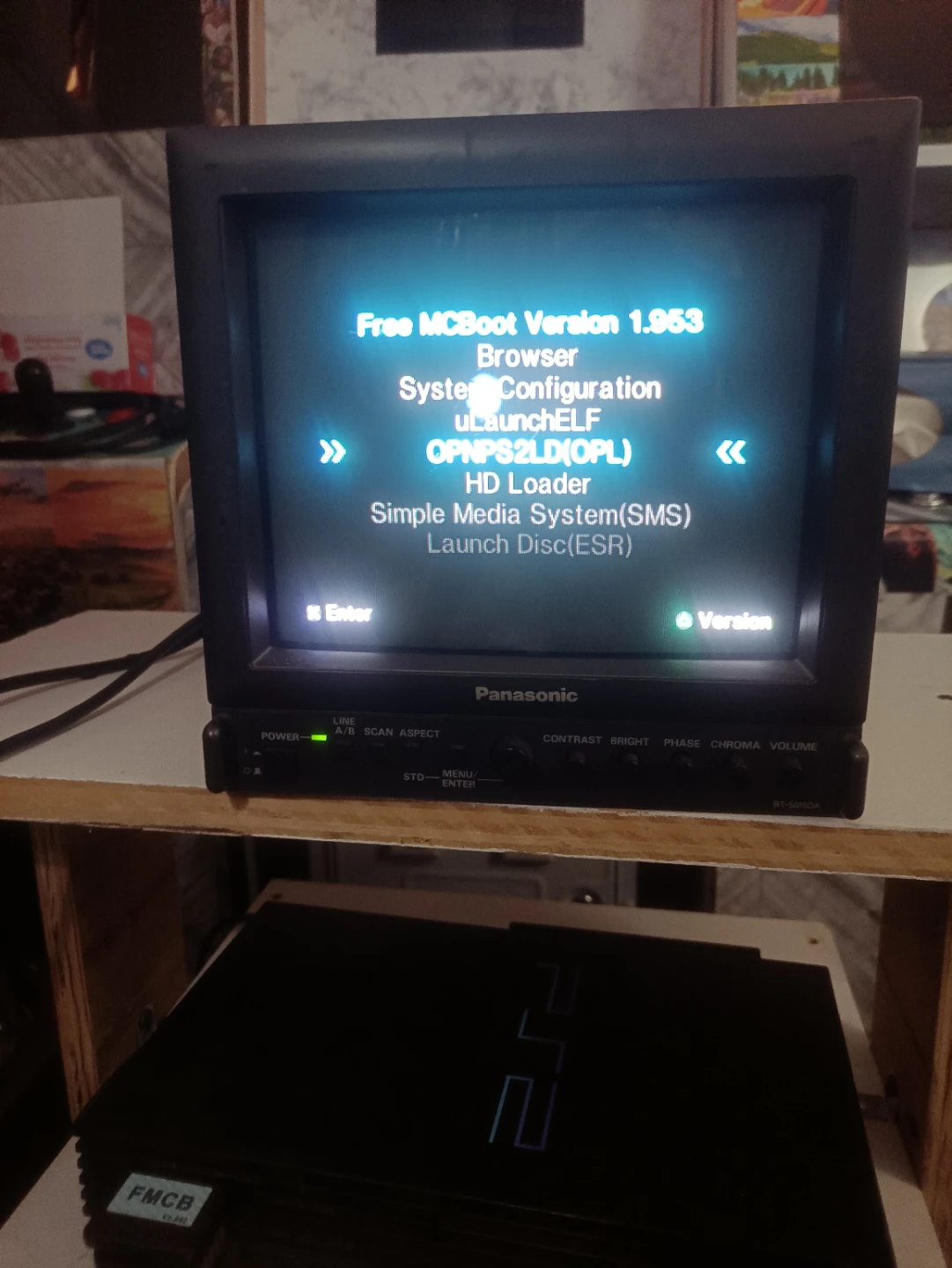 9 inch panasonic pvm crt with rgb component svideo comp ntsc/pal - photo 3