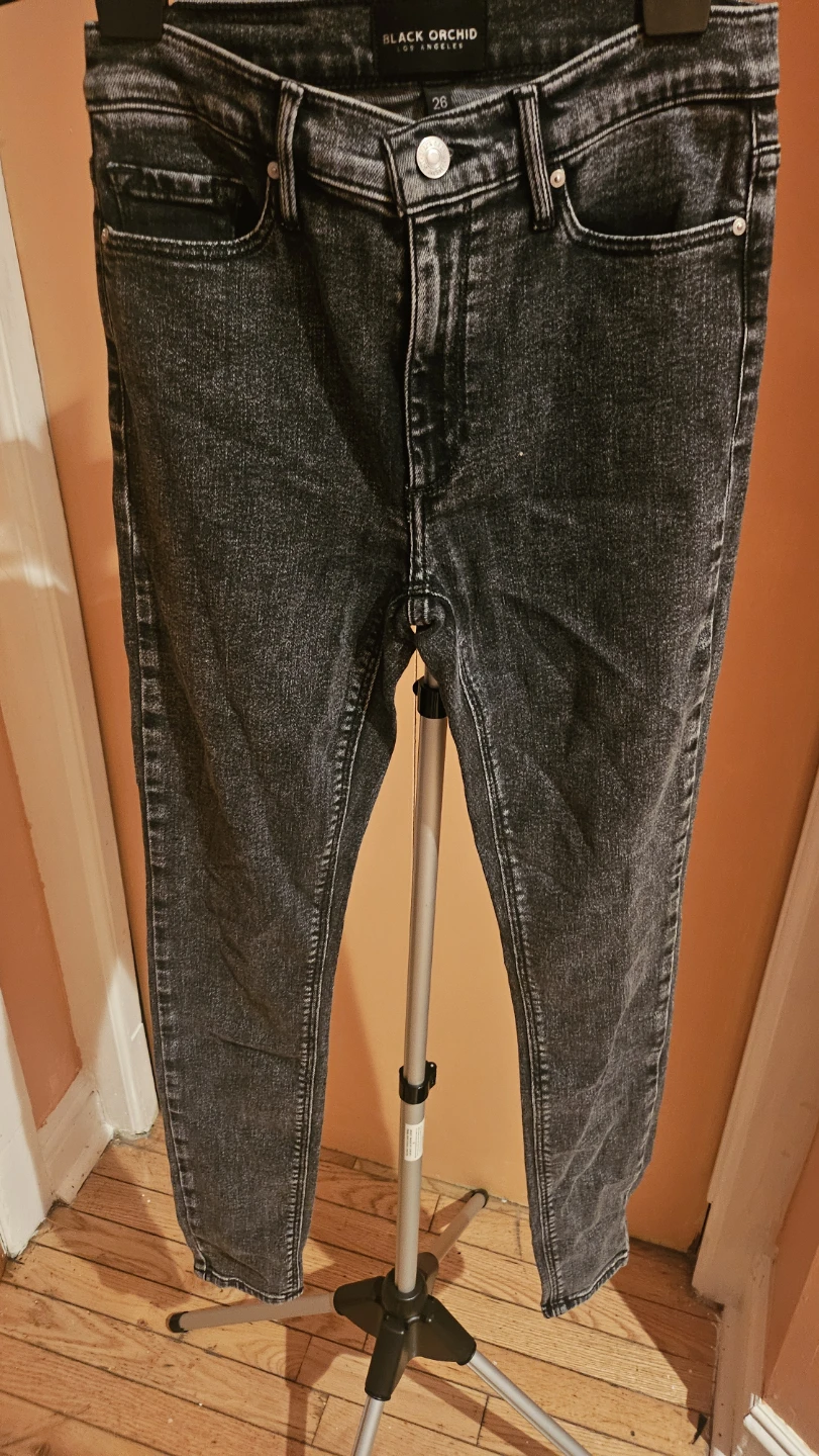 Black Orchid Liquify Skinny Jeans Size 26