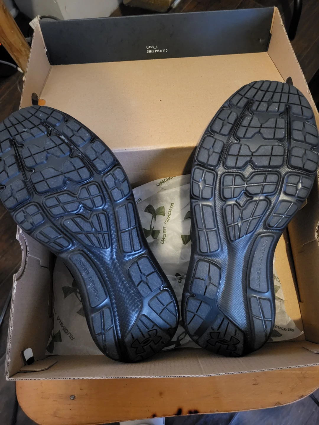 Under Armour Surge 3 Running Shoes Black Size 7 - photo 3