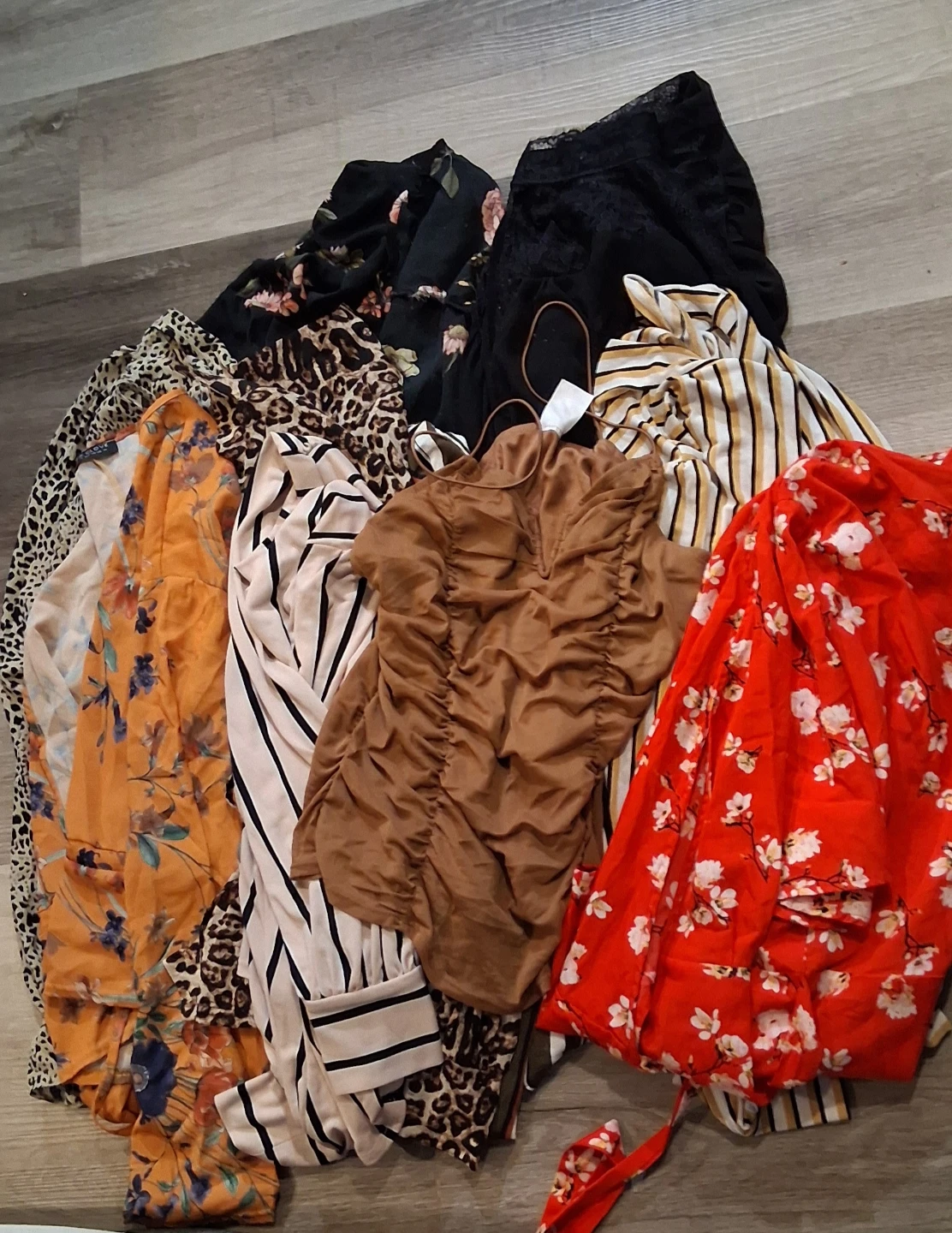 Assorted Lot 10 Womens Blouses Tops