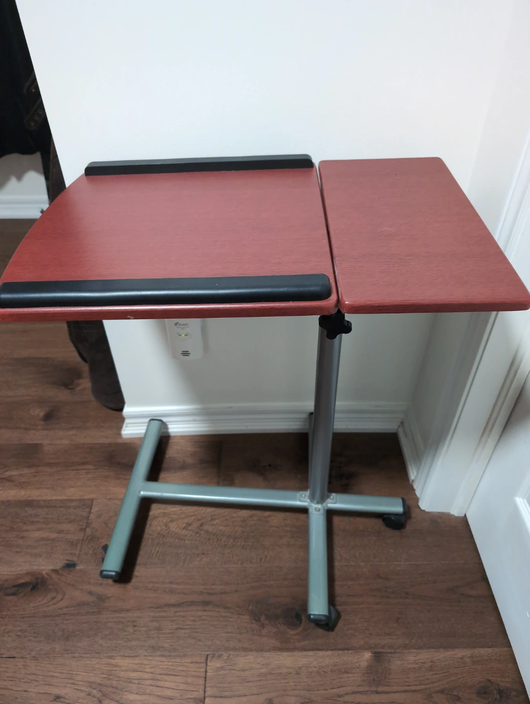 Adjustable Rolling Laptop Desk