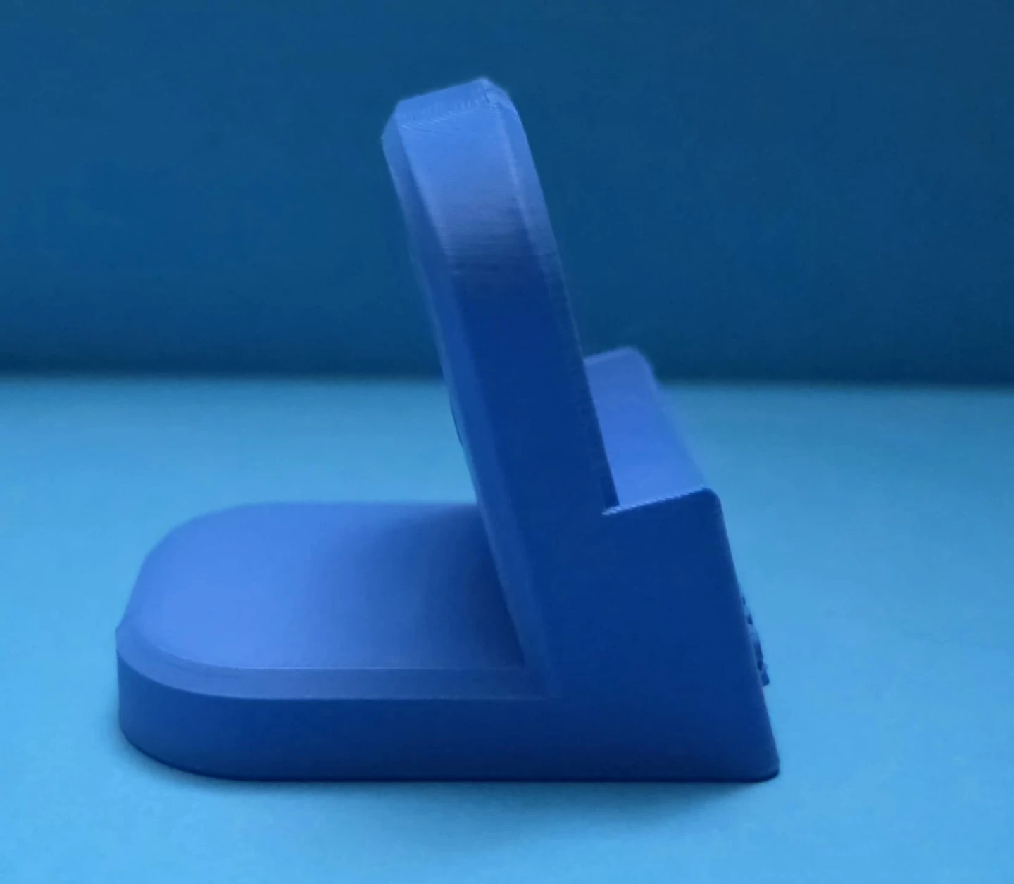 Blue Samsung watch charging stand - photo 2