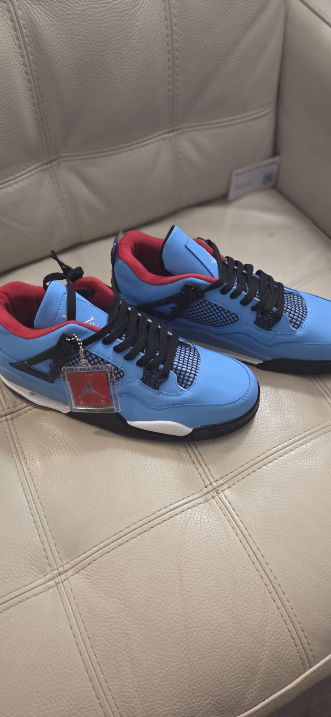 Jordan 4 Retro Travis Scott Cactus Jack style sneakers - photo 2