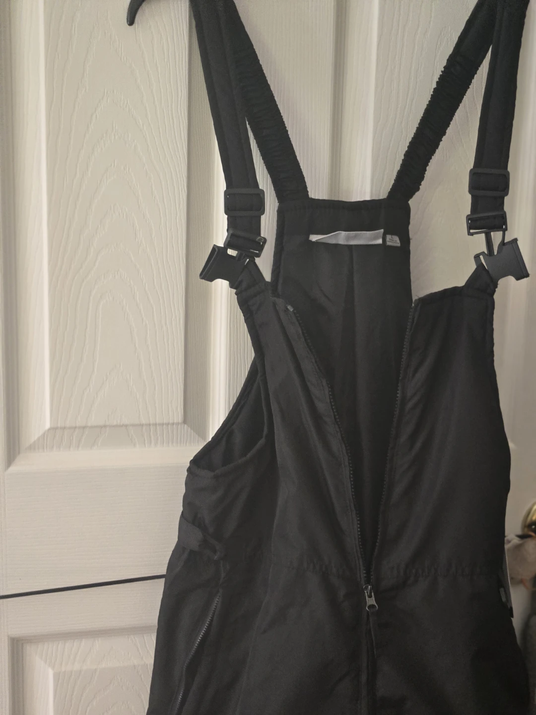 Perry Ellis Portfolio Black Bib Overalls Size L