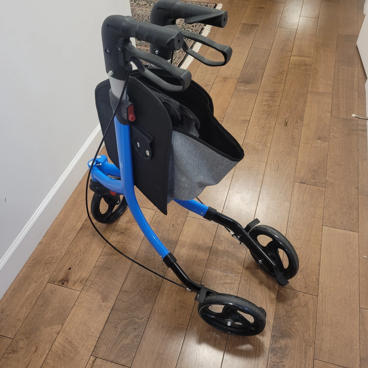 VEVOR 3-Wheel Rollator Walker - photo 2