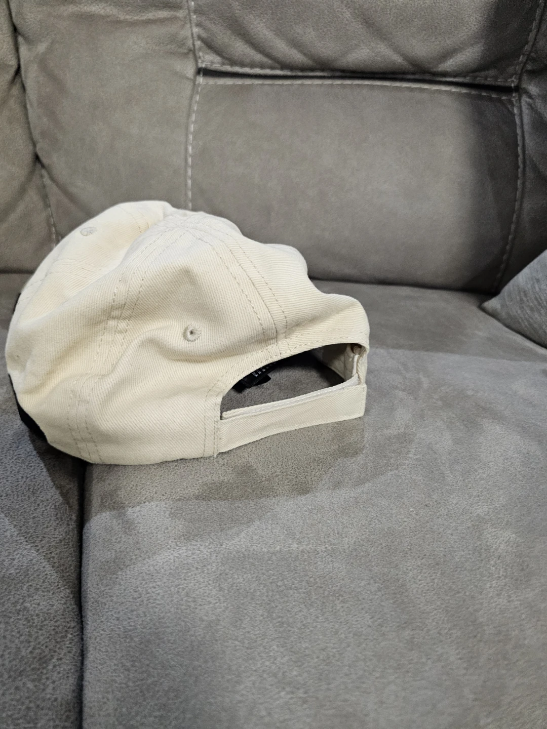 Balenciaga cap hat - photo 4