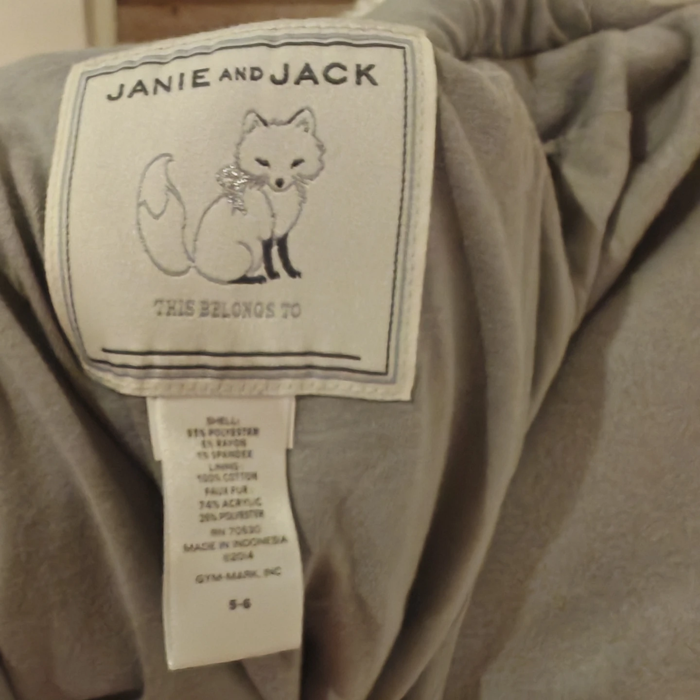 Janie and Jack Girls Grey Cape Size 5-6 - photo 3