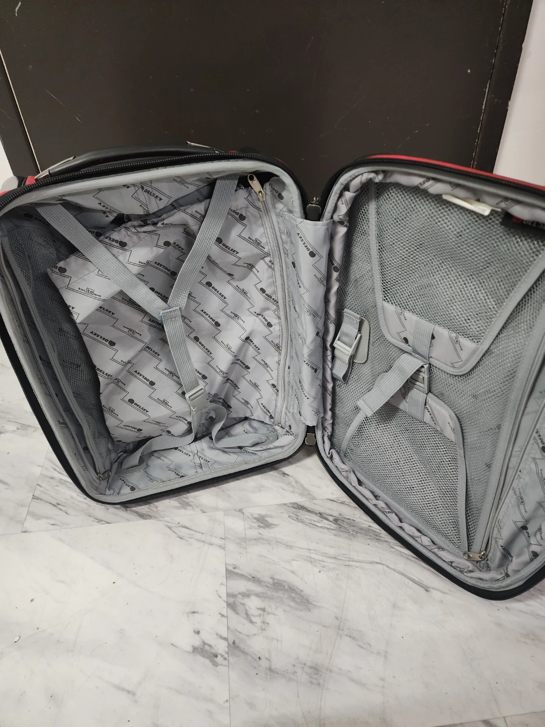 Delsey Red Carry-On Suitcase - photo 3