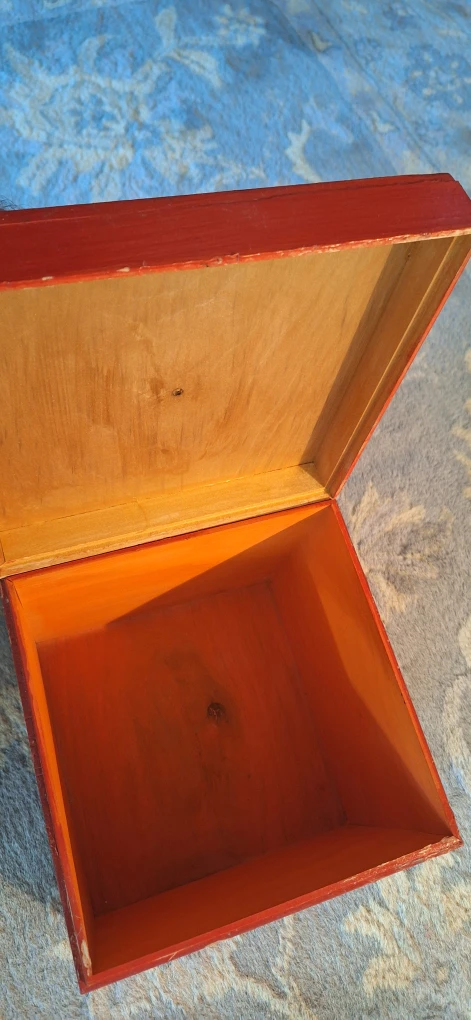 Red Decorative Wooden Box - photo 4