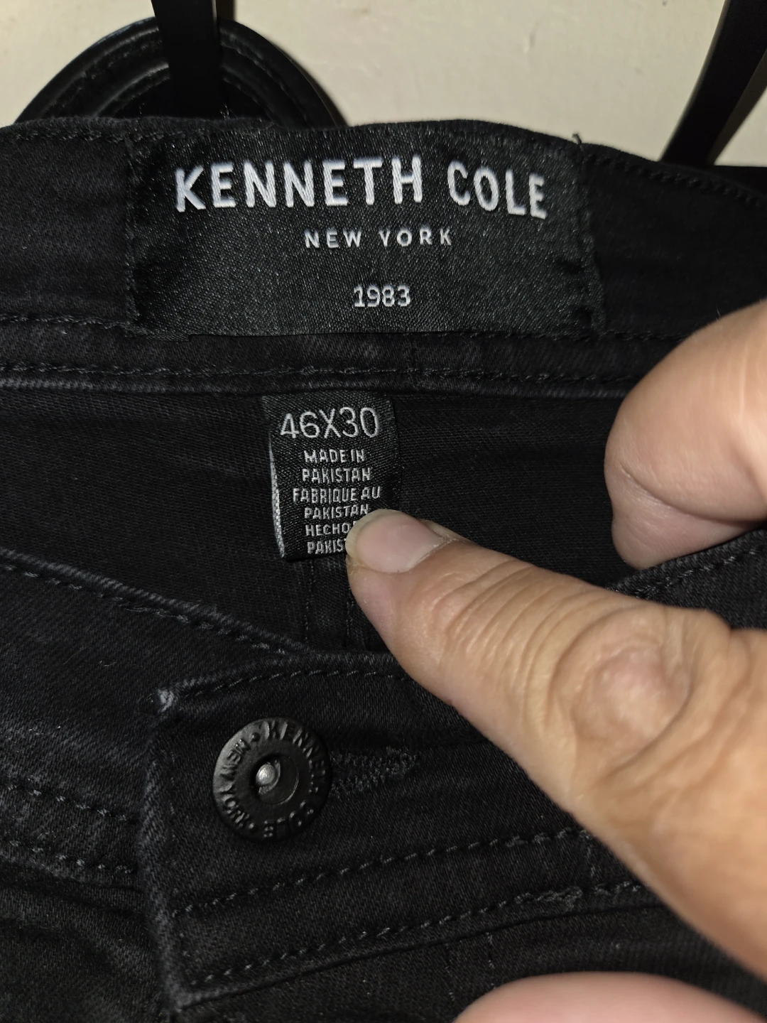 Kenneth Cole New York Denim Athletic Fit Jeans in a Men's W46 - photo 3