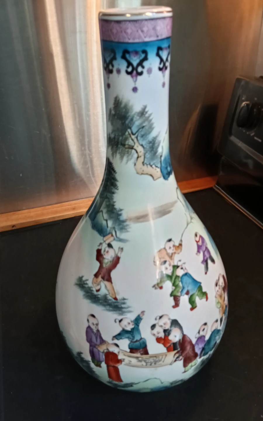 Vintage 15.5" Chinese Famille Rose Porcelain Vase - photo 2
