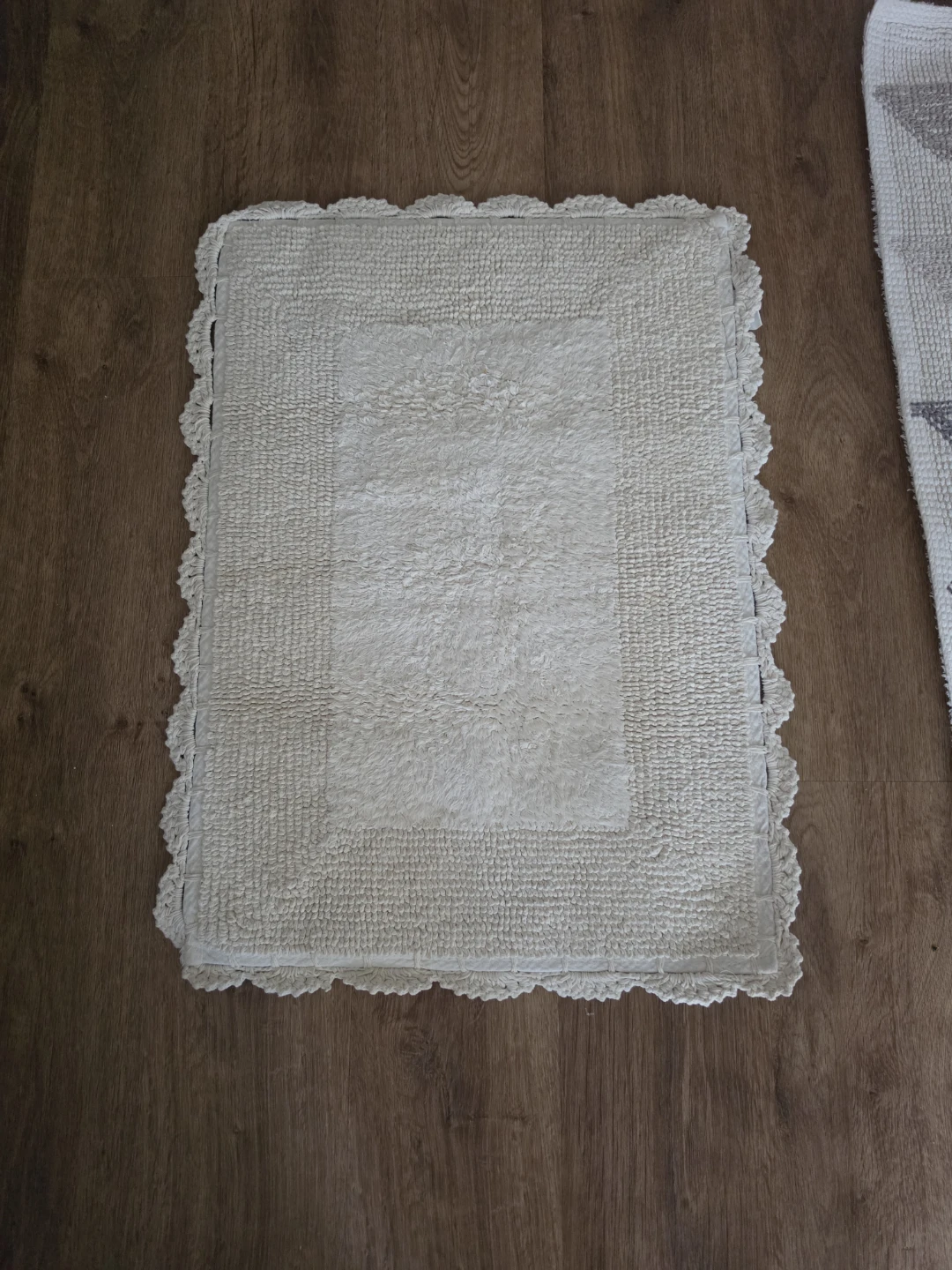 Off-White Cotton Bath Mat
