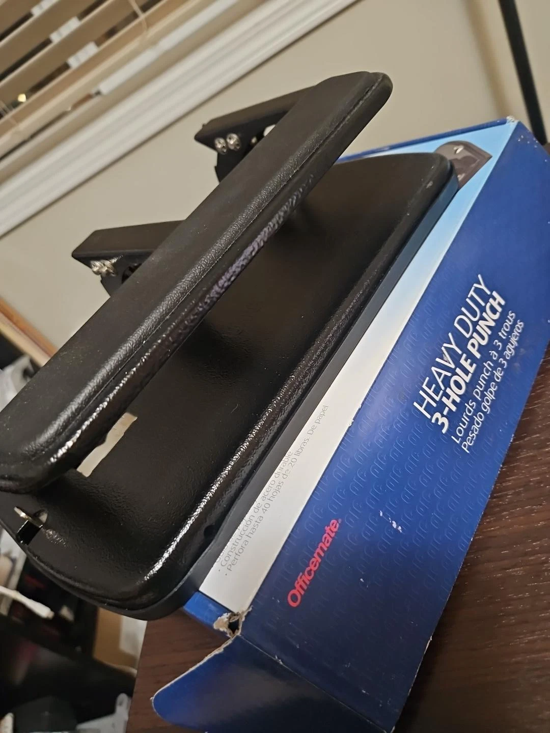 Heavy Duty 3-Hole Punch – Like New - photo 3