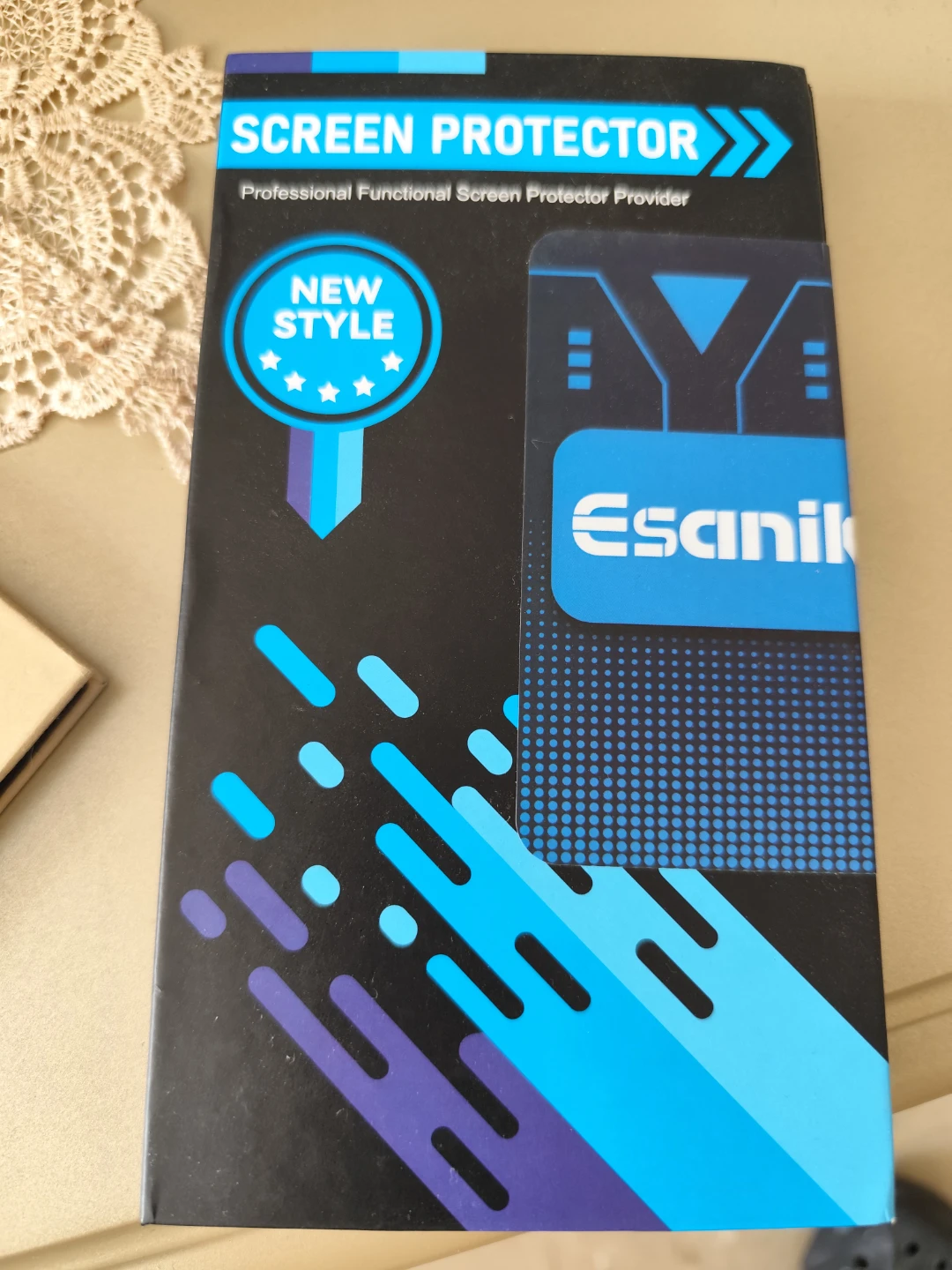 Esanik Screen Protector