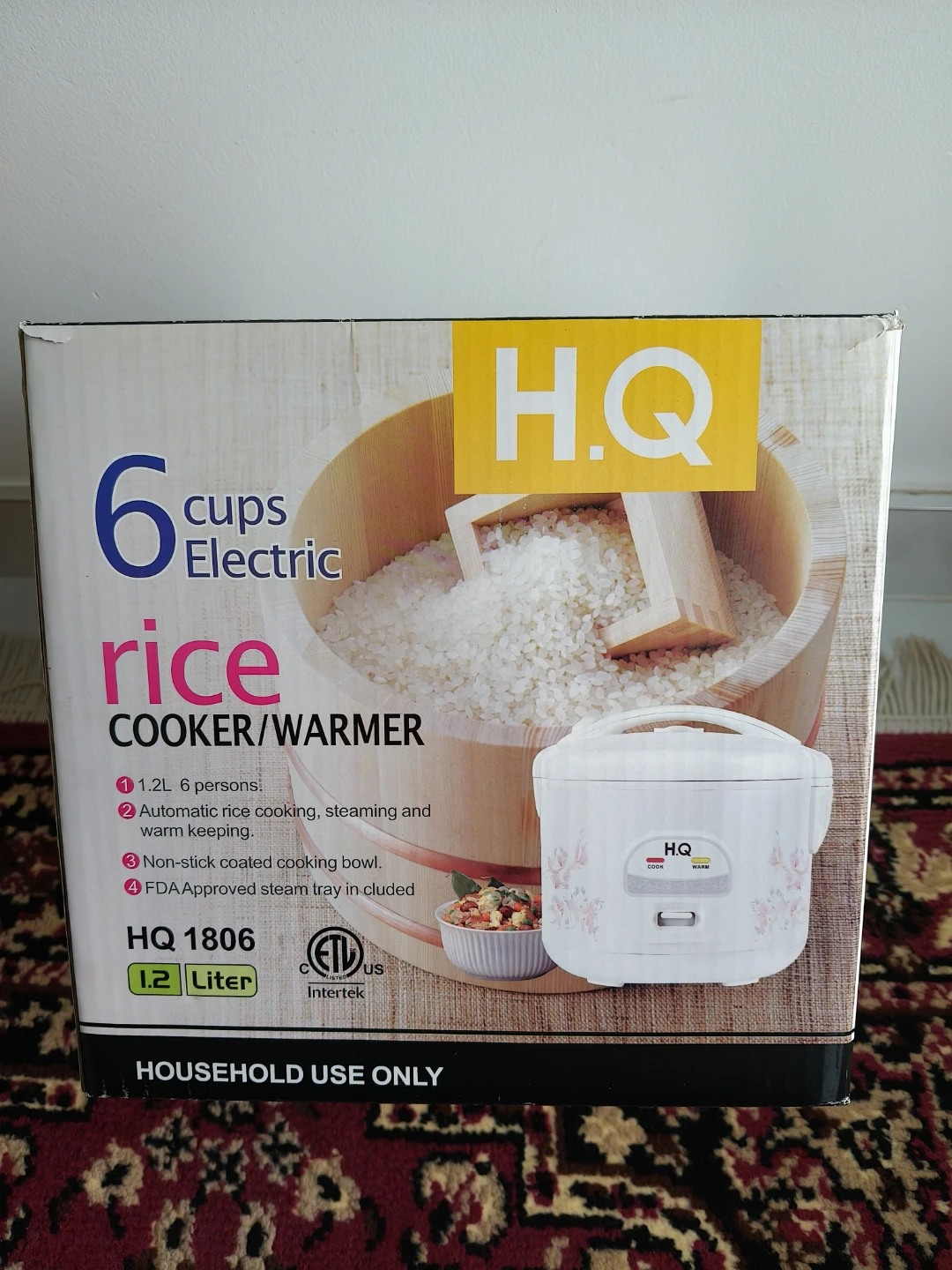 H.Q 6-Cup Electric Rice Cooker/Warmer