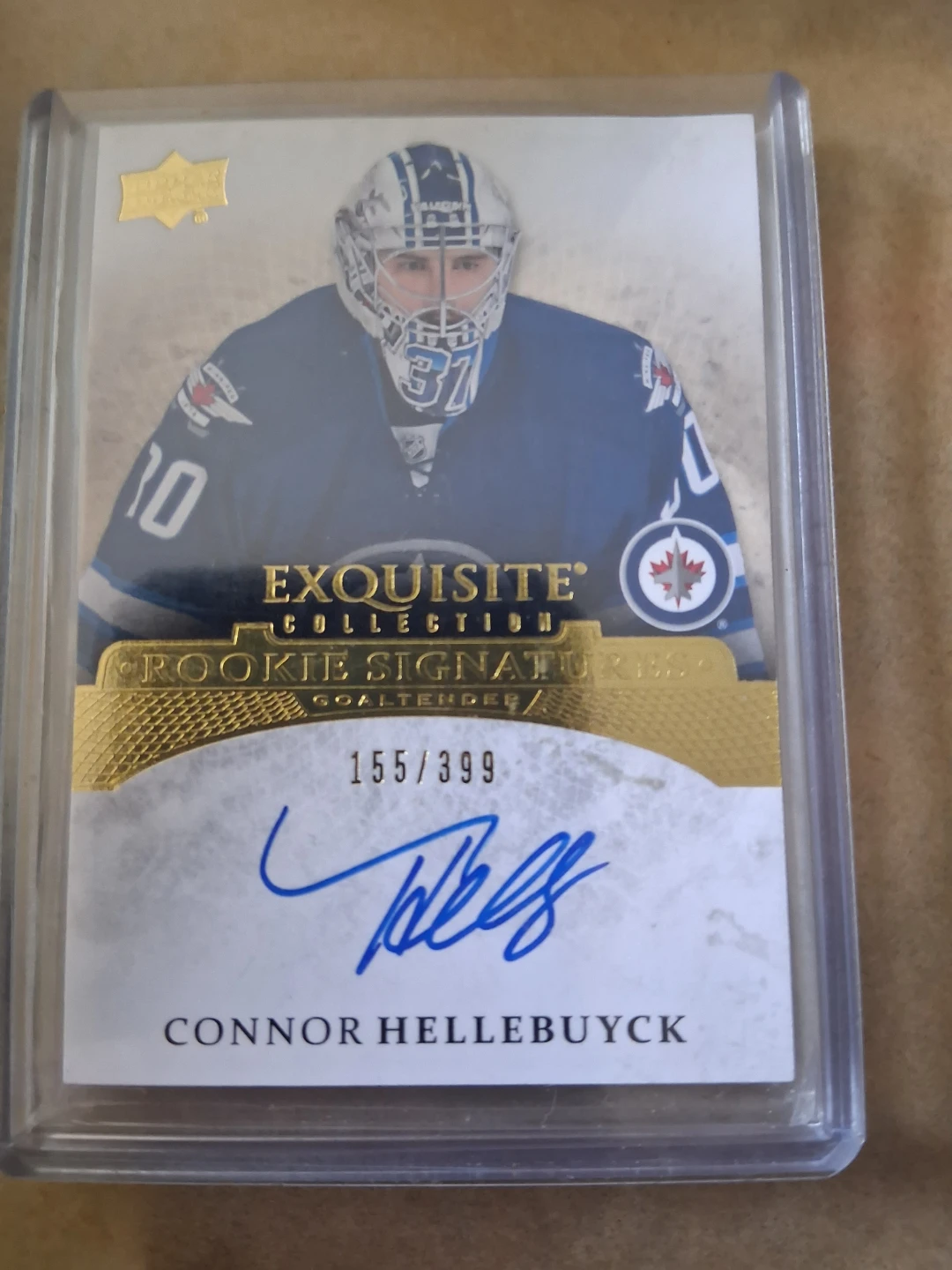 Connor Hellebuyck Exquisite Rookie Signature Card