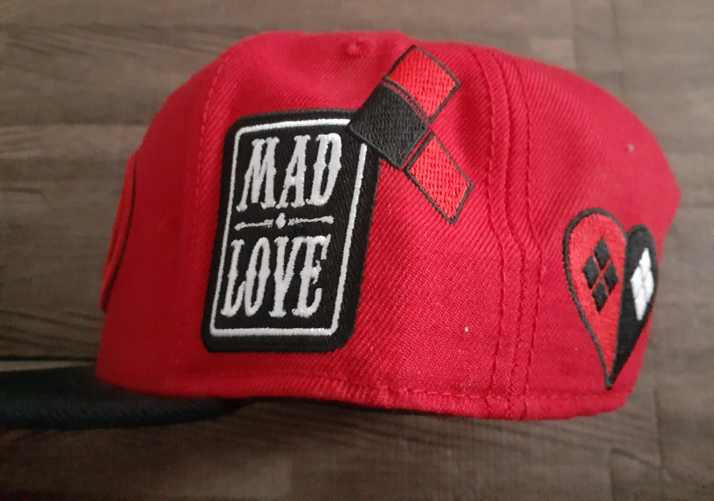 ALL FOR $20 or $5 EACH Set of 5 Marvel and DC Snapback Caps - photo 3