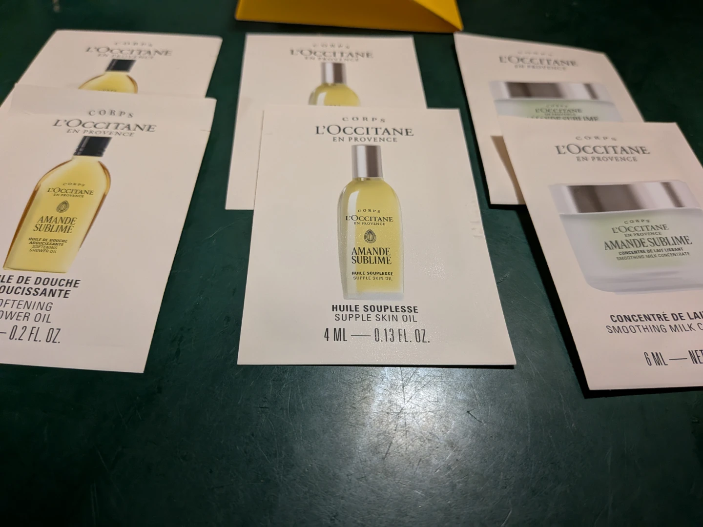 L'Occitane Six  Amande Sublime  Sachets Sample Set. 32 ml / $2 - photo 2