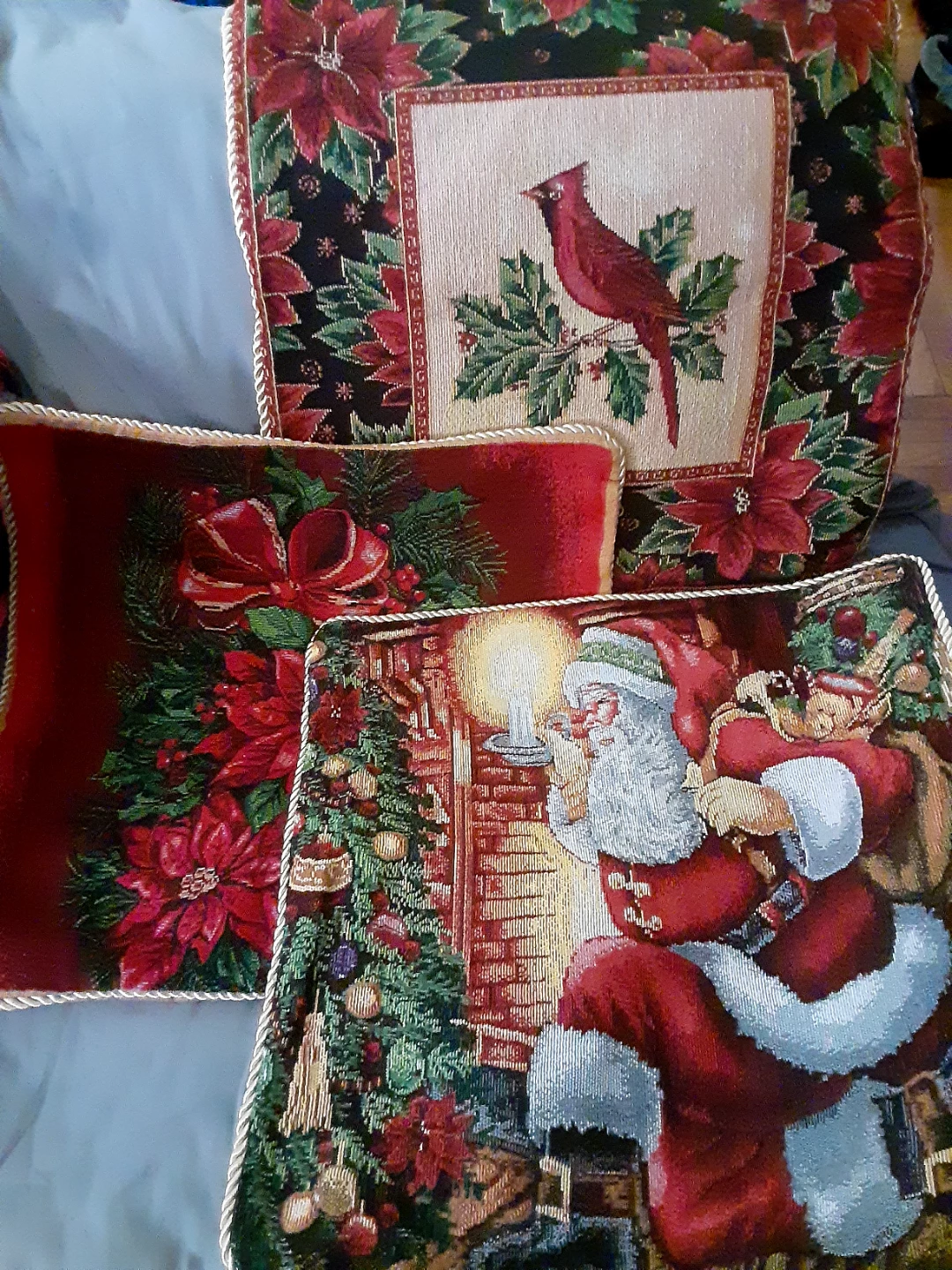 Violet Linen Christmas Seasonal Collection Pillows 18x18