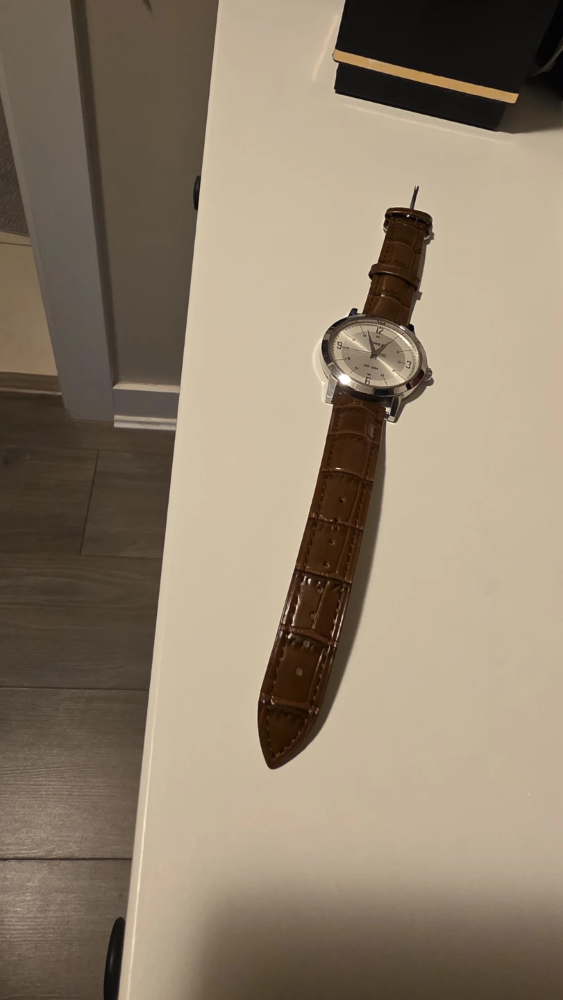 Timex Watch with brand new leather Strap - photo 2