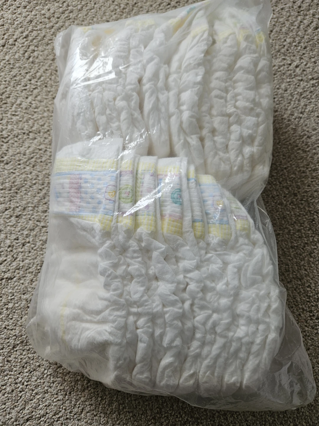 Pampers diapers Size 6 (15 pieces)