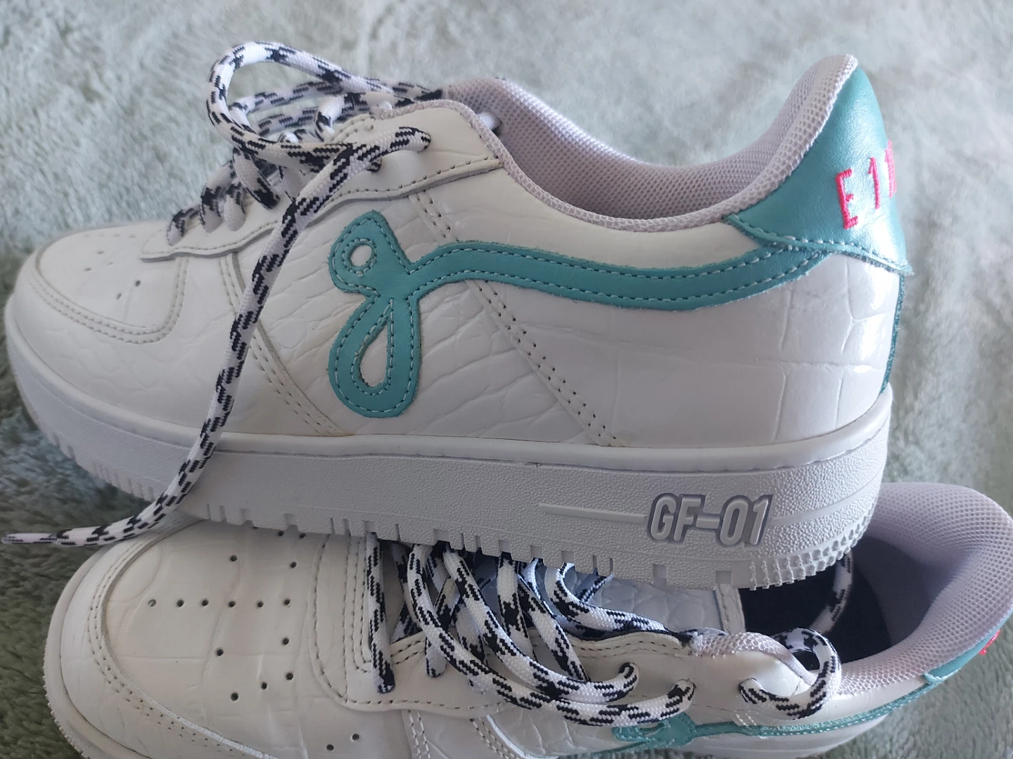 Etude GF-01 White Sneakers