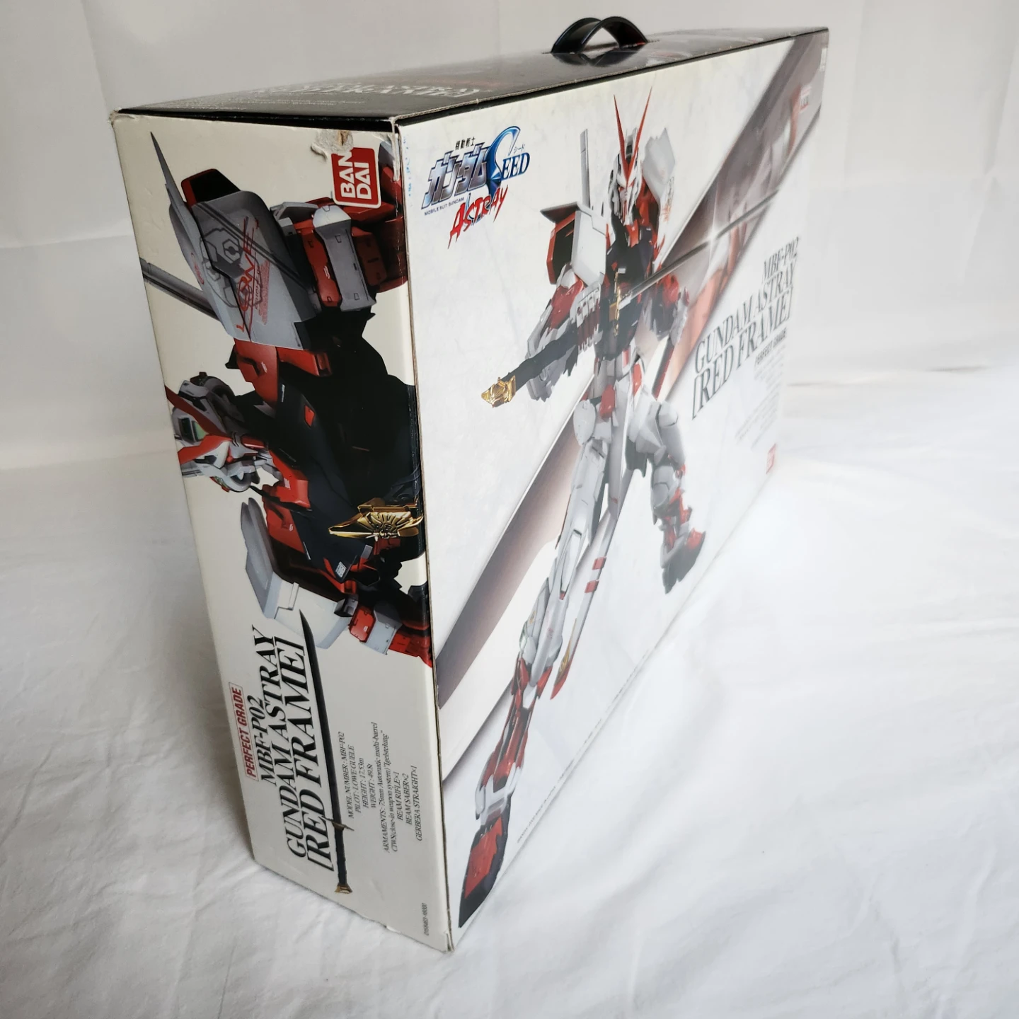 Bandai PG Gundam Astray Red Frame - photo 3