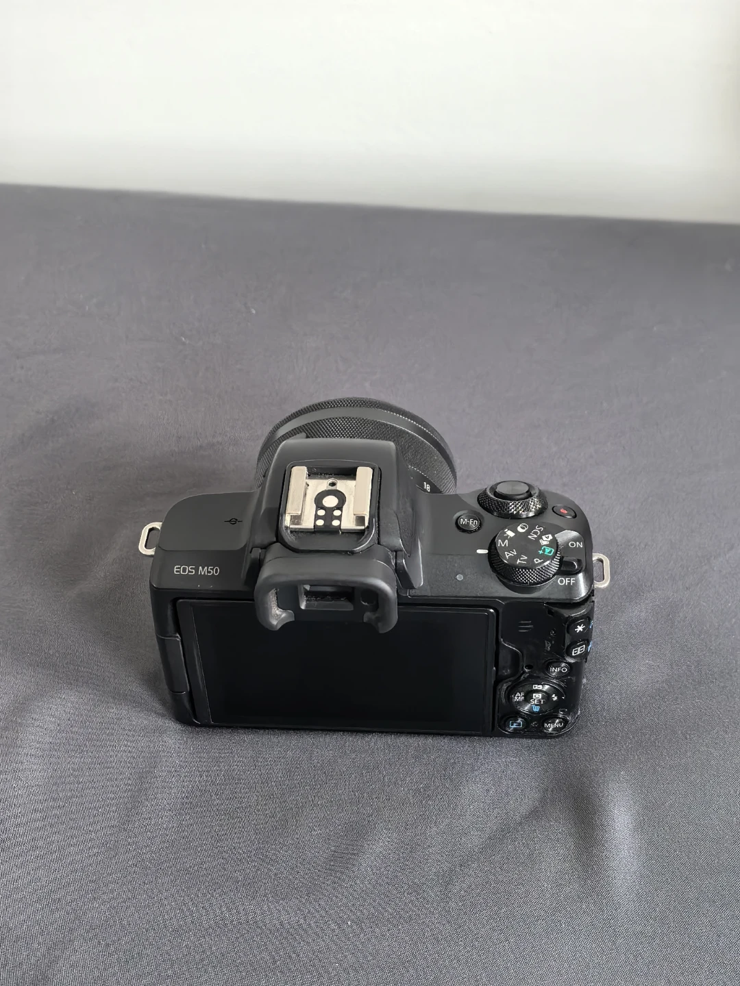 Canon EOS M50 - photo 3