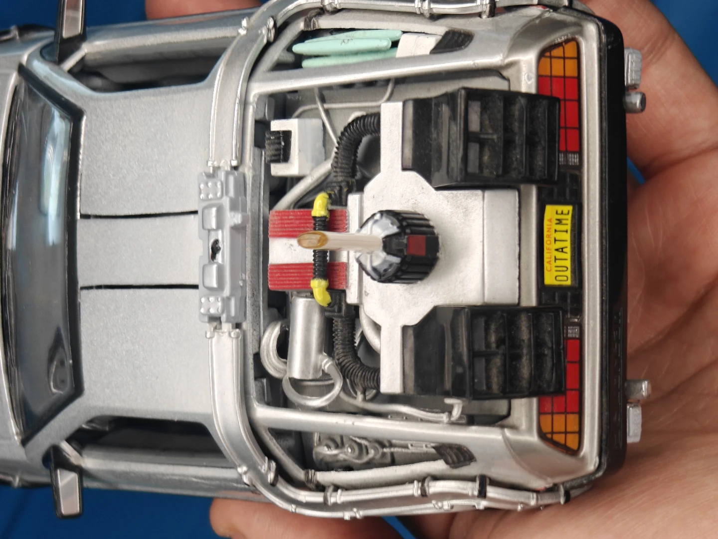 Back to the Future Delorean Time Machine 1:24 Alloy Model Car - photo 2