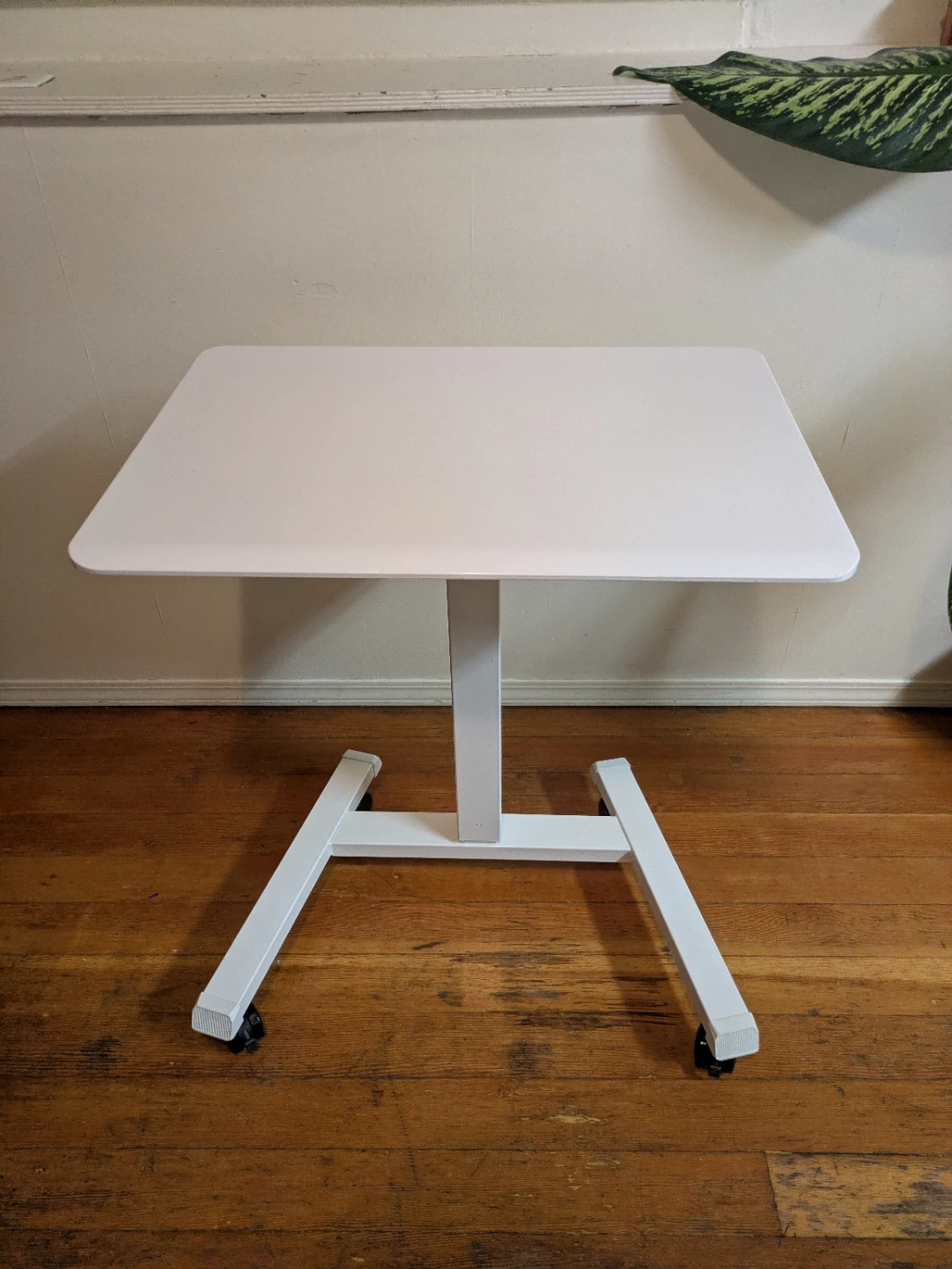 White Adjustable Rolling Desk and Modern Chair - photo 3