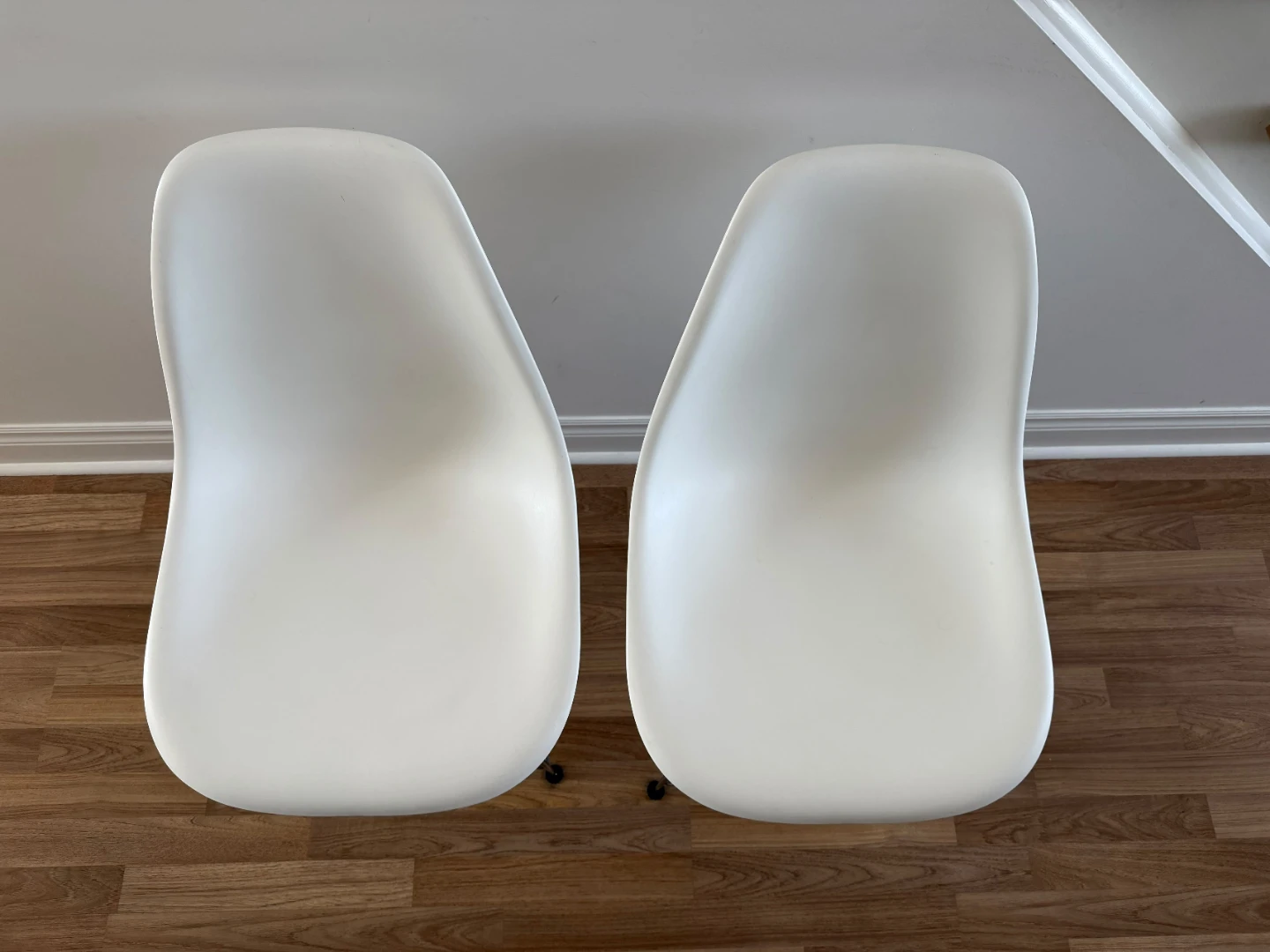 Set of 2 White Structube Eiffel Chairs - photo 4