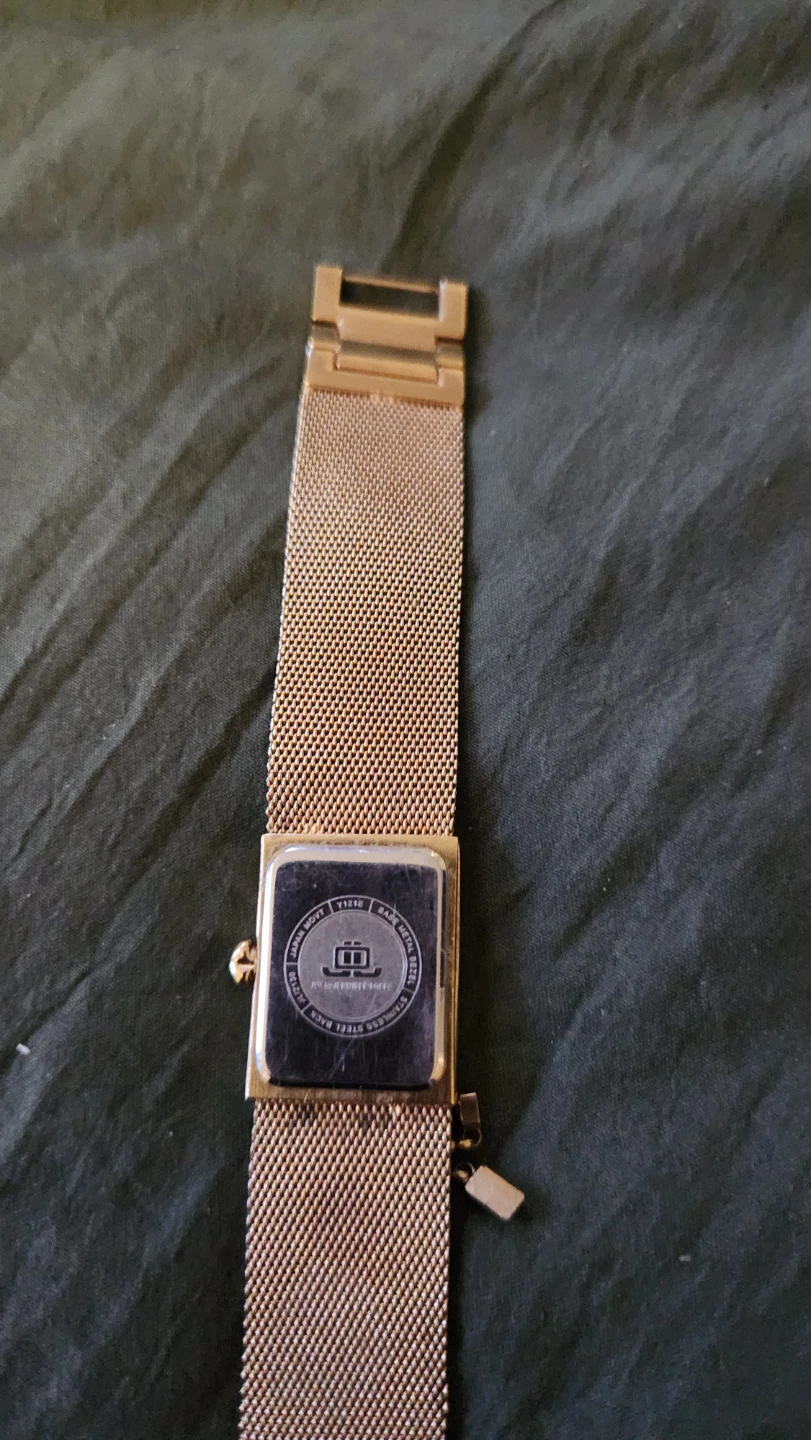 Gold Tone Mesh Band Women's Watch - photo 2