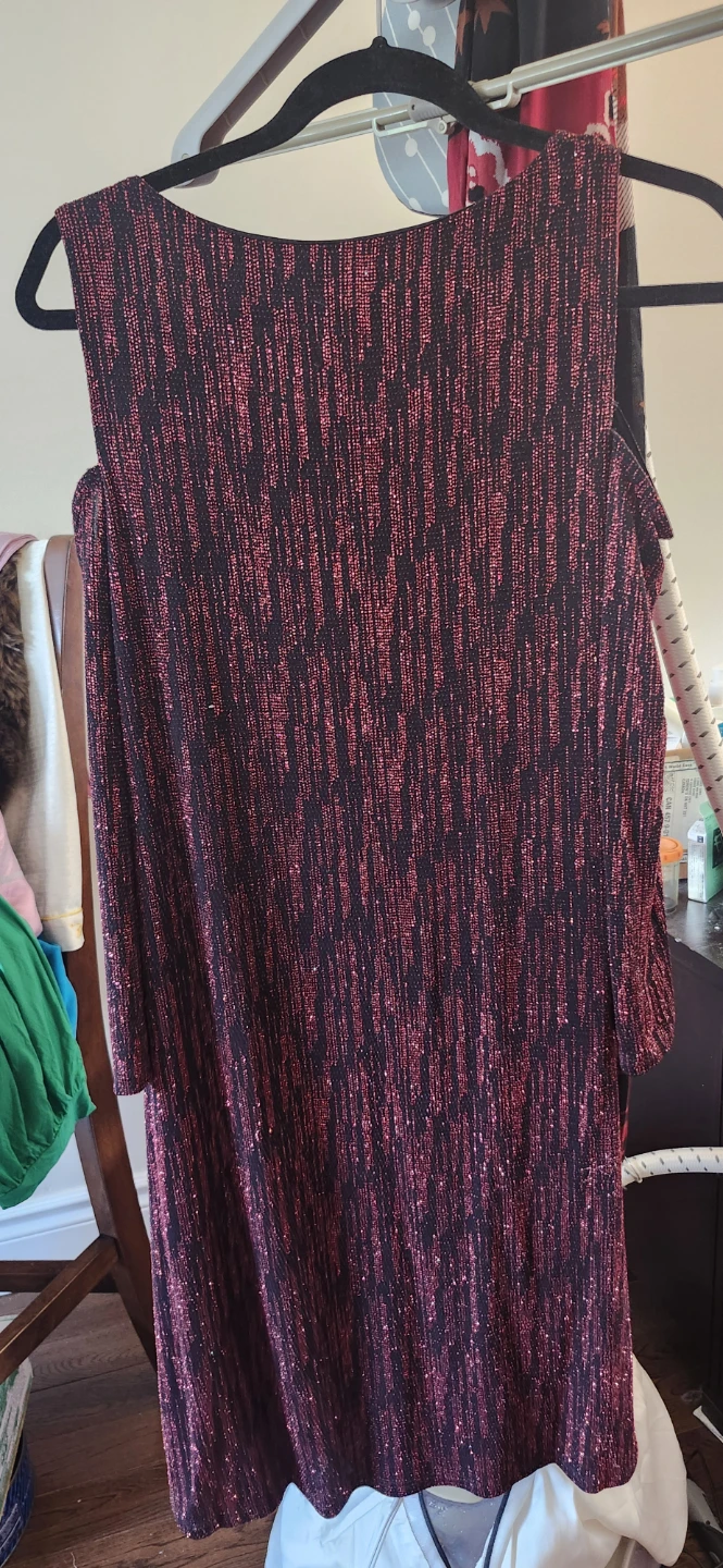 Laura Cold Shoulder Shimmer Dress, never worn - photo 4