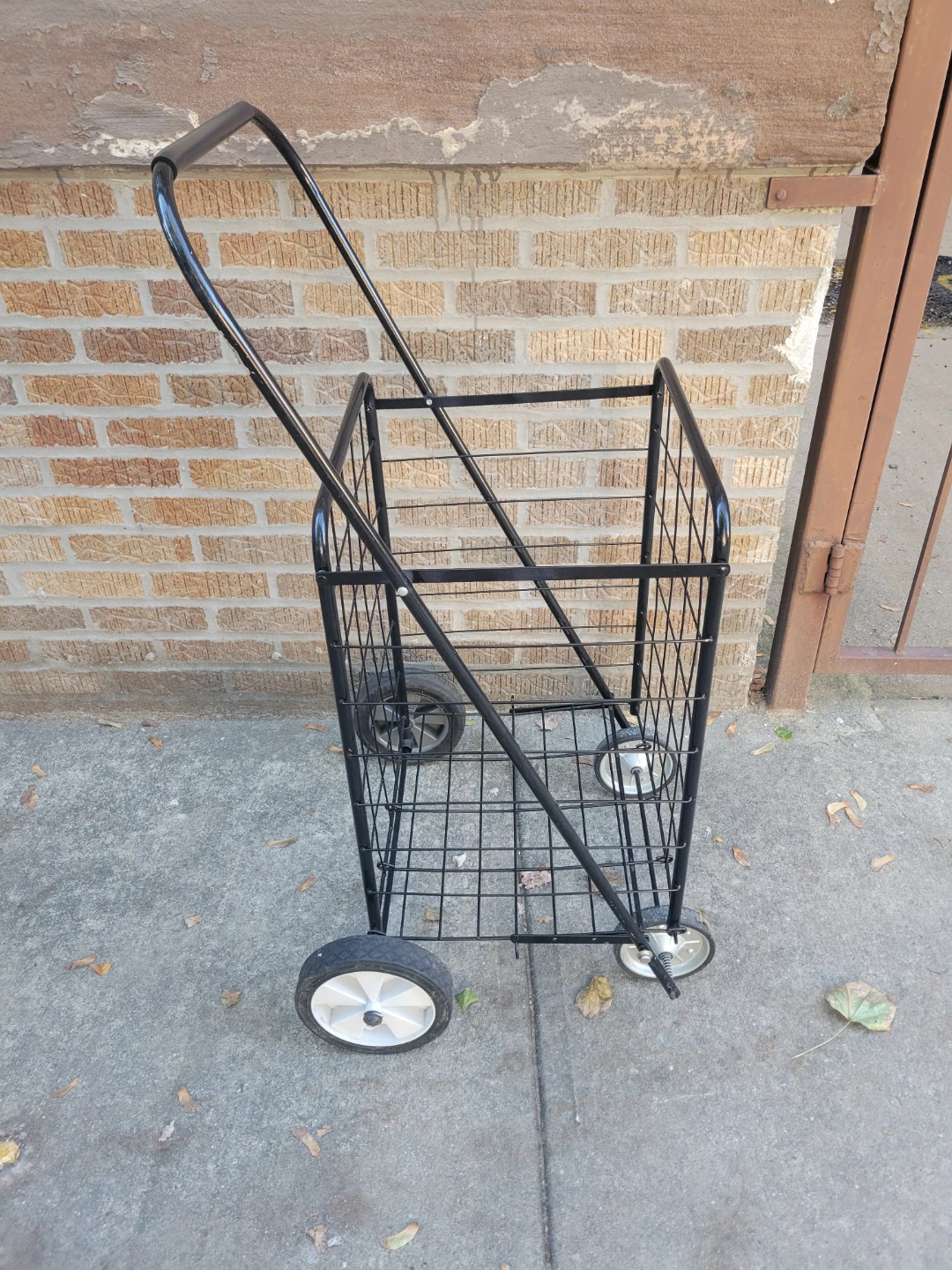 Collapsible Metal Shopping Cart - photo 3