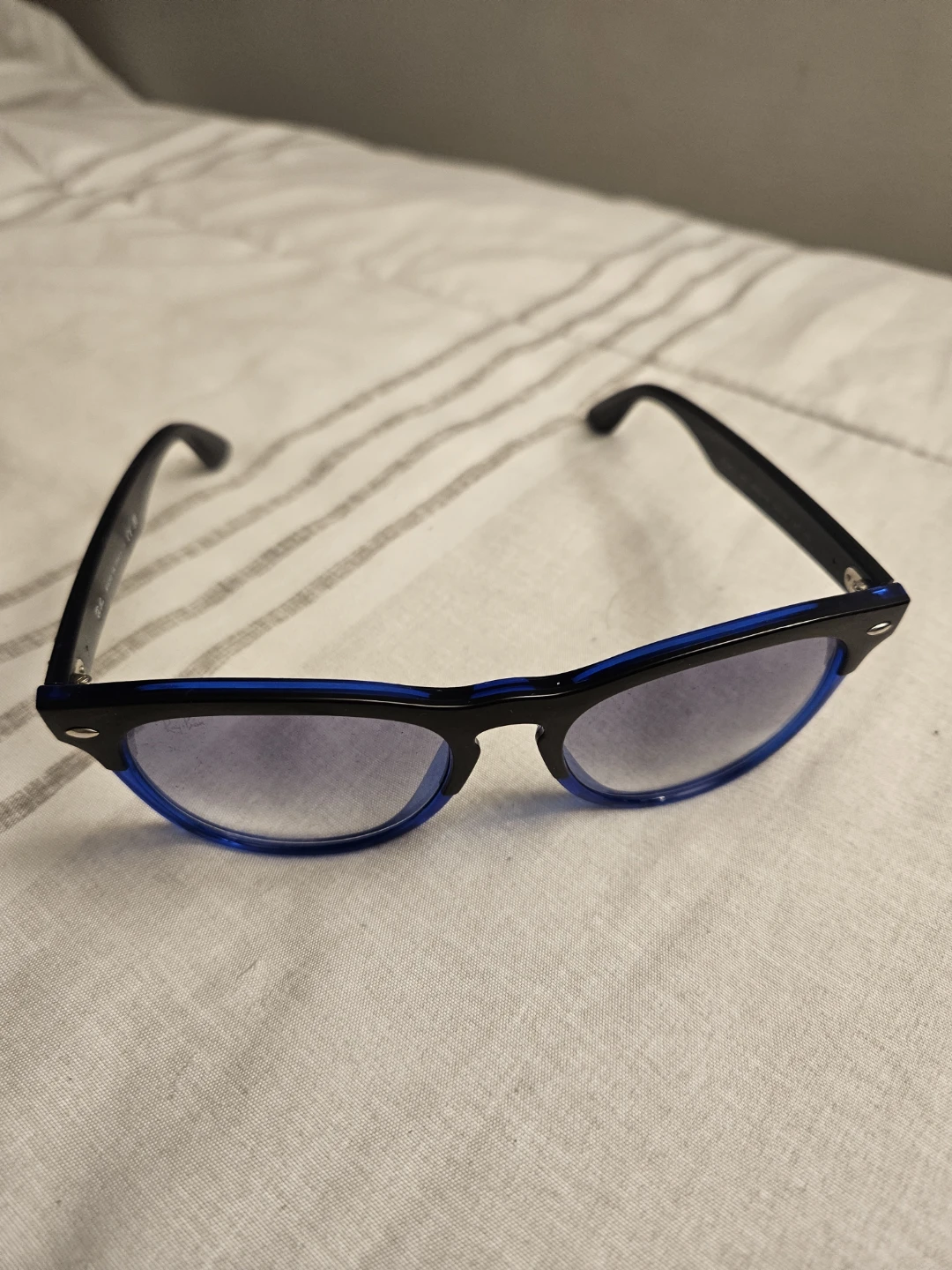 Ray-Ban Sunglasses Black and Blue - photo 3