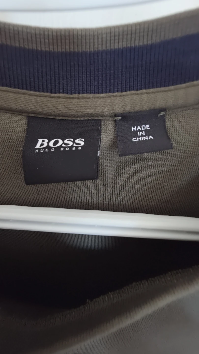 Hugo Boss Olive Green Sweatshirt - photo 2