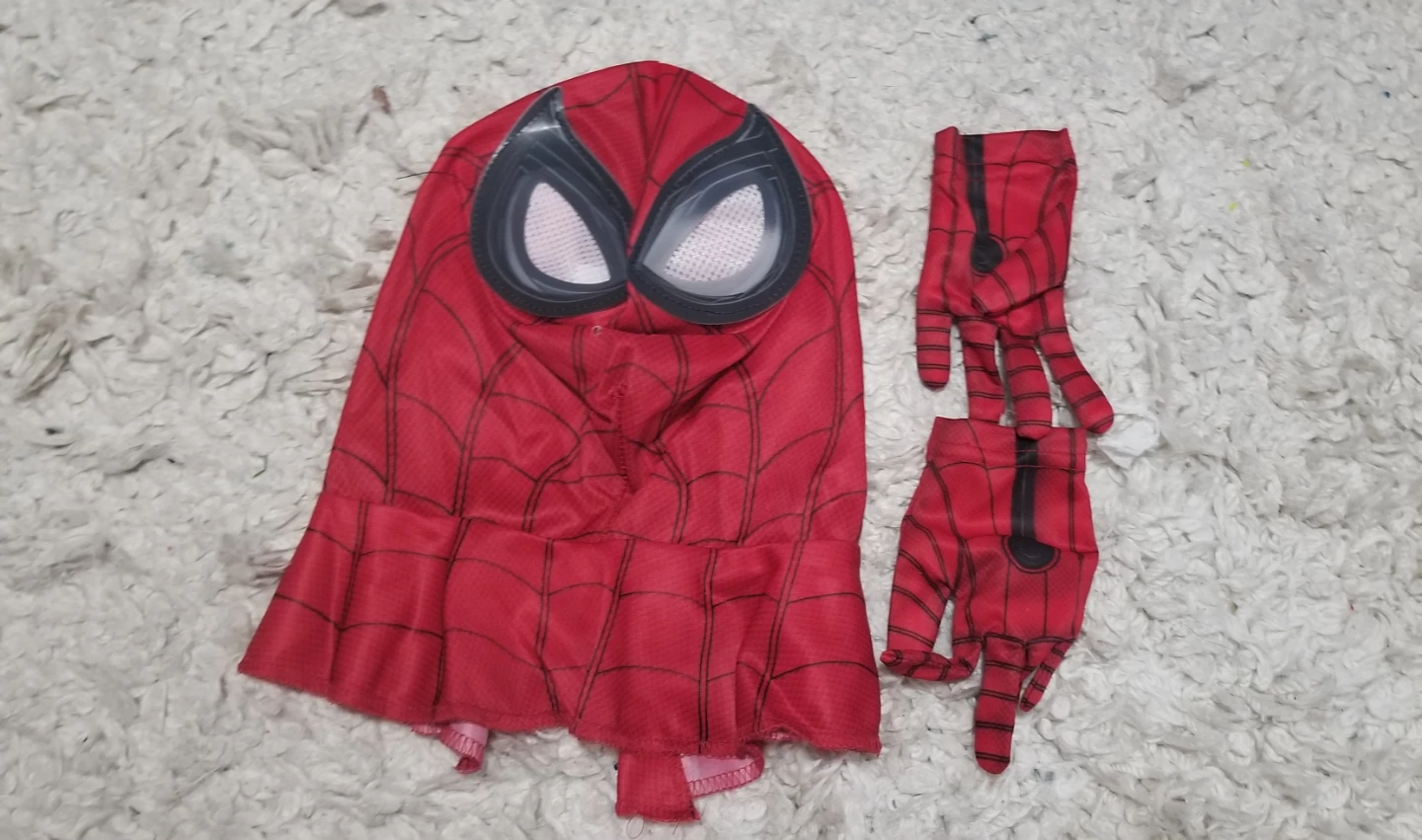 Kids Spiderman Halloween costume - age 3 to 4 - photo 3