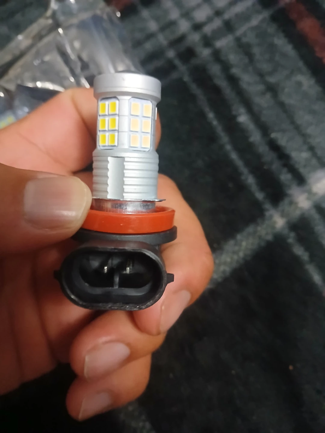 KIS LED Automotive Light Bulbs - photo 5