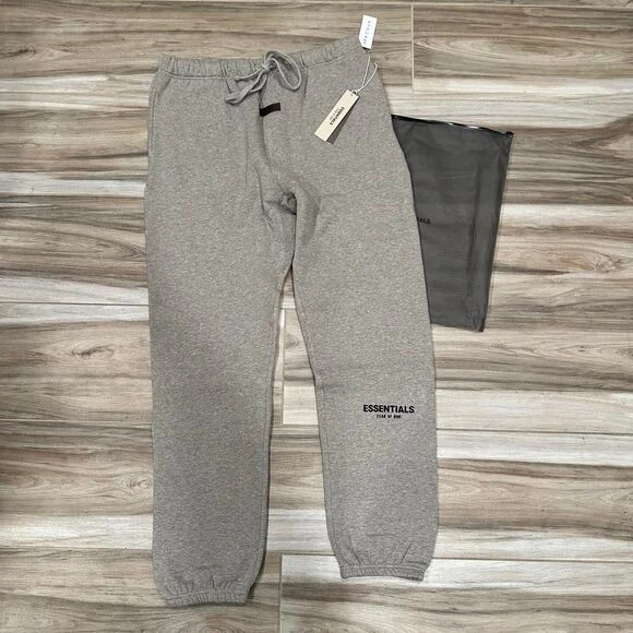 Fear of God Essentials Sweatpants Grey