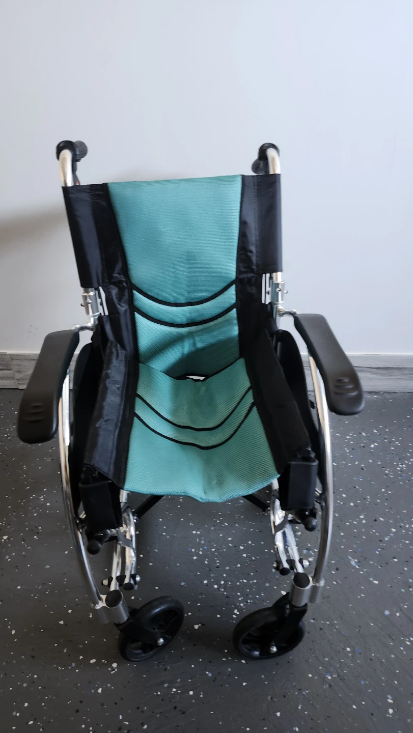 KosmoCare Mobility Wheelchair