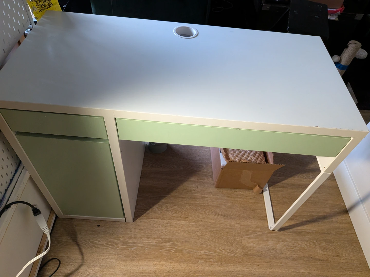 IKEA Micke Desk White/Green - photo 2