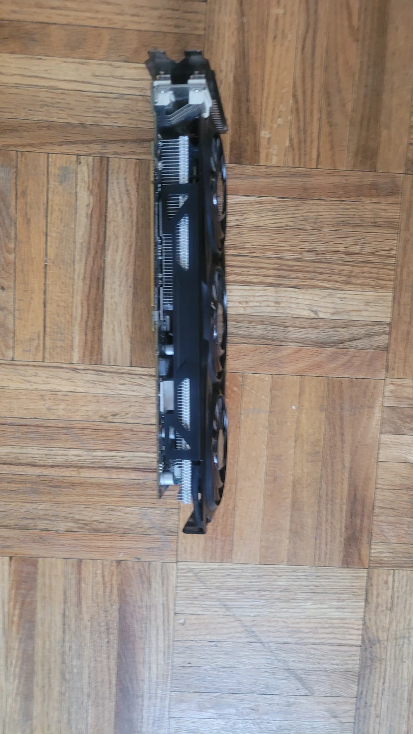 Gigabyte Windforce Graphics Card - photo 4