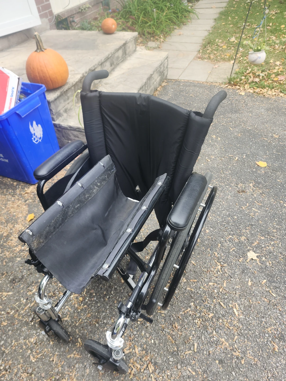 Invacare 9000 XT Manual Wheelchair