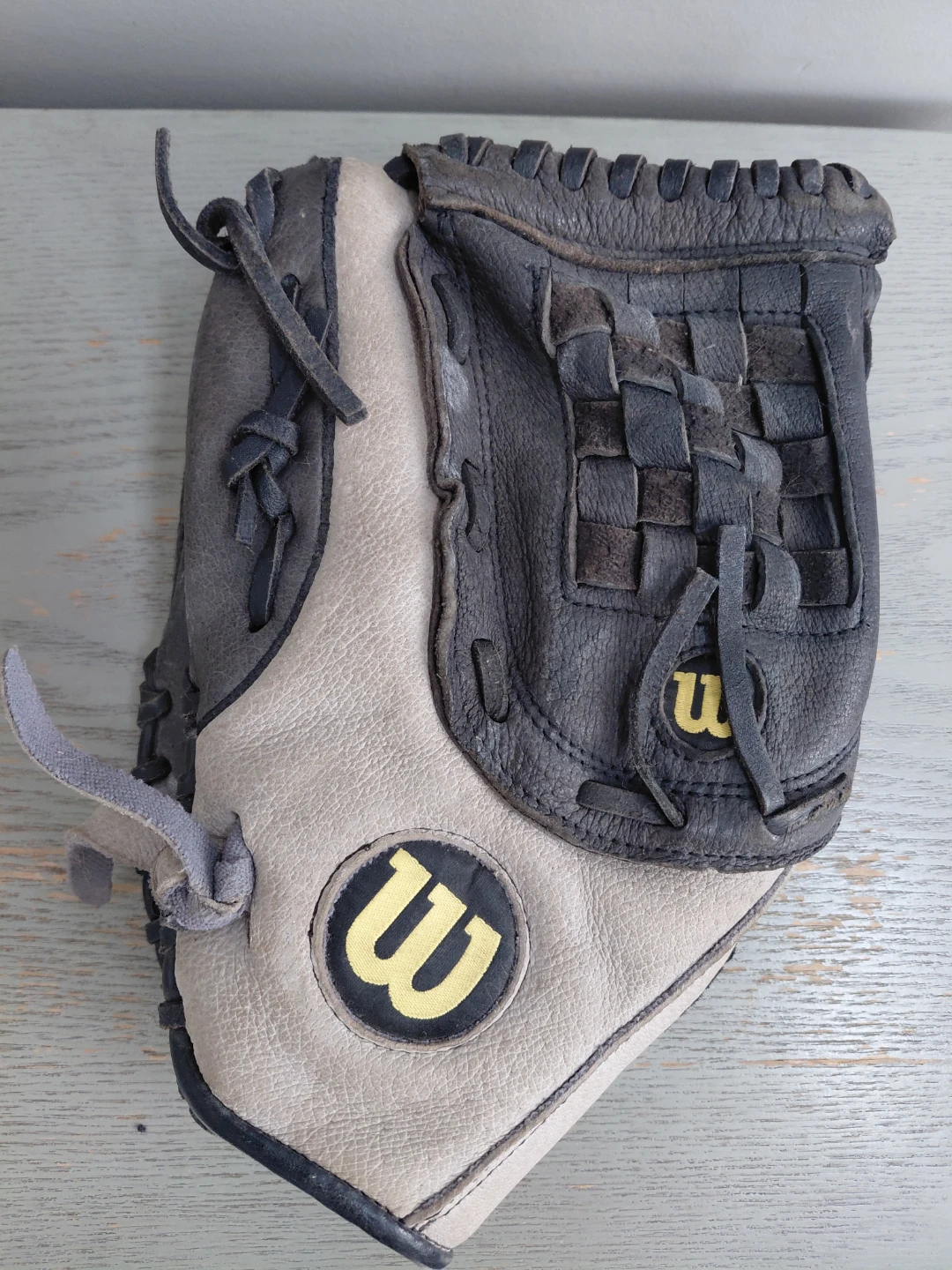 Wilson Baseball Glove - photo 2